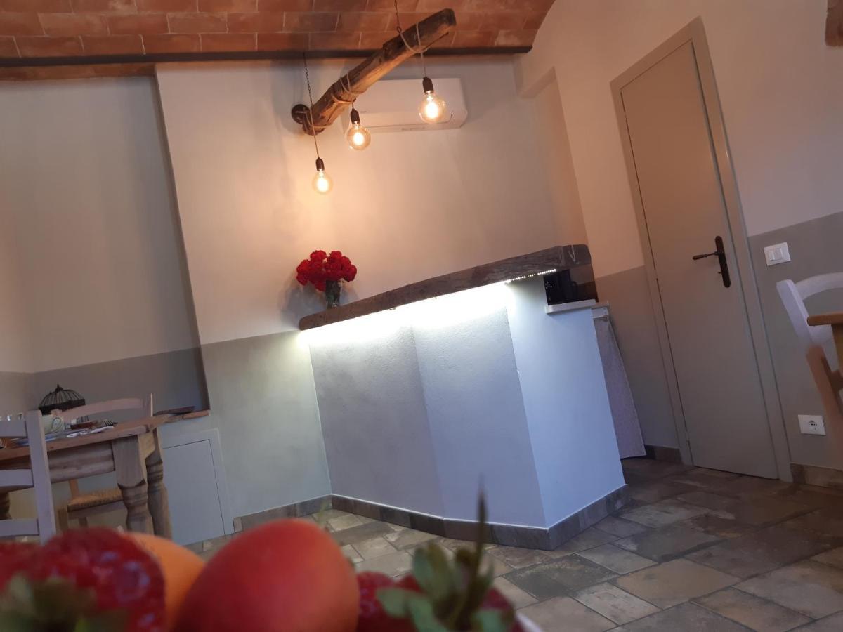 Agriturismo Poggio Ridulfo 渥尔特拉 外观 照片